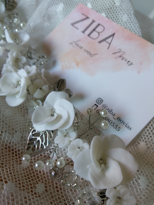 tocado-novia-porcelana-plateado-tocadosziba-mallorca